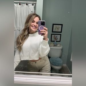 Meet your Posher, Makayla